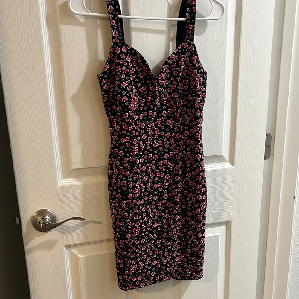 NEW Floral Black and Pink Women's Dress